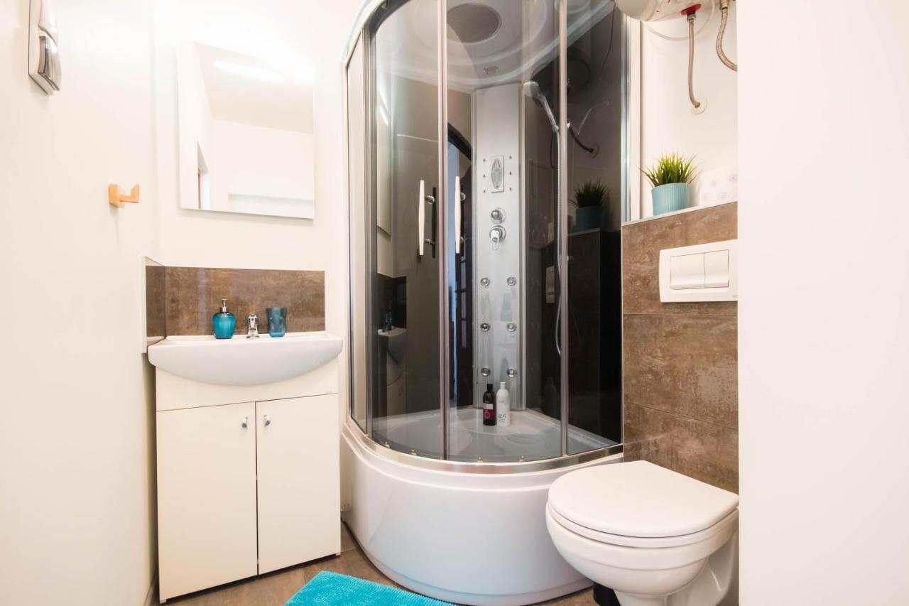 Apartamenty Zamulkowa 4Two Katowice Esterno foto